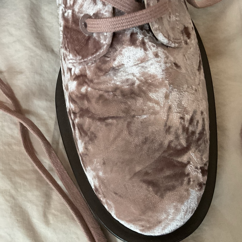 Stuart Weitzman Sondra Sleek Booties, 6.5, New - Picture 11 of 13